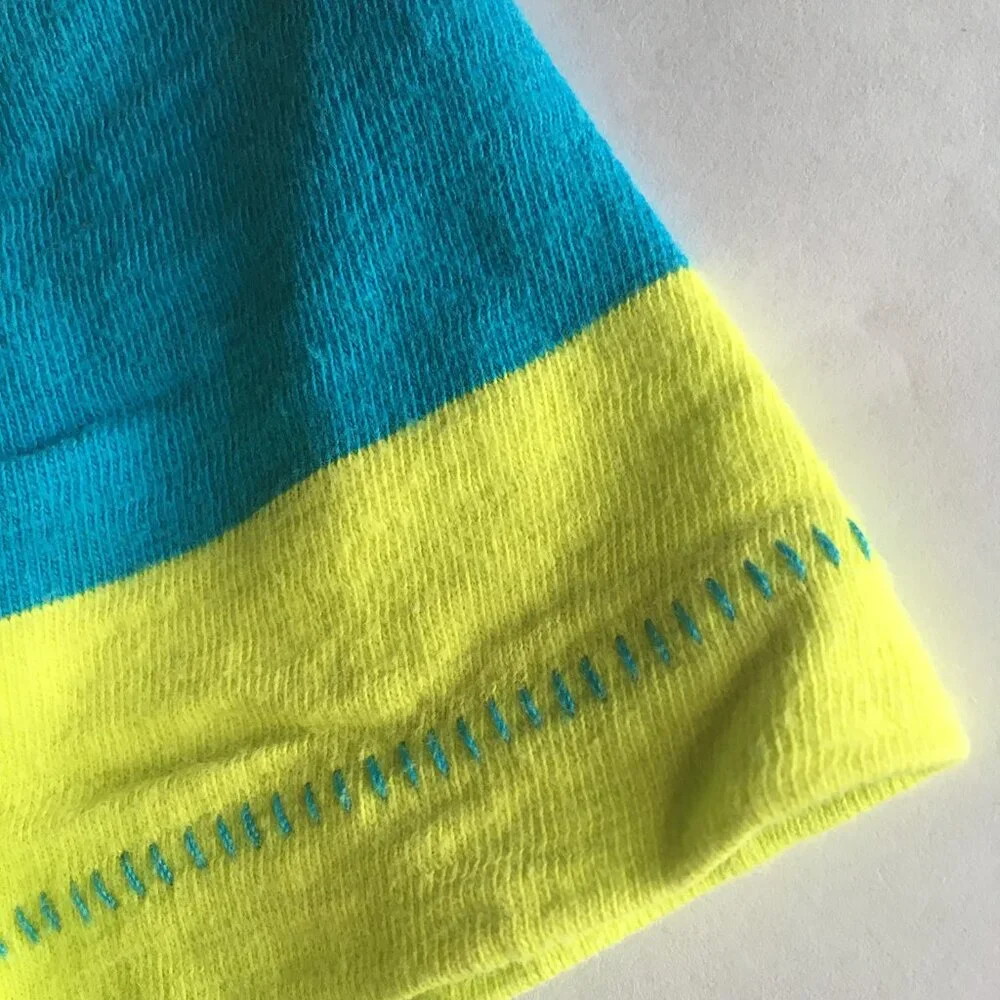 Gap bright stripe tee XS 4-5
